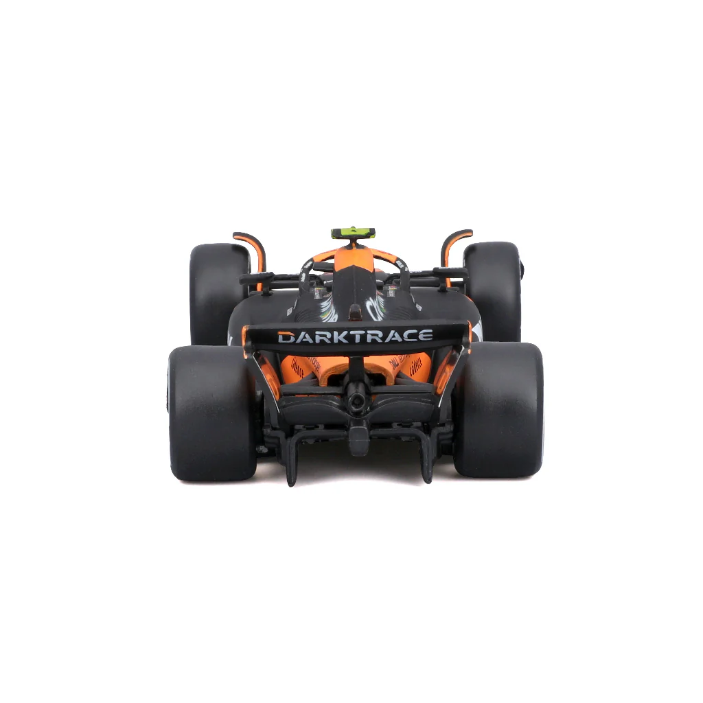 Auto Escala 1:43 MCL38 McLaren Lando Norris 2024 - Image 6