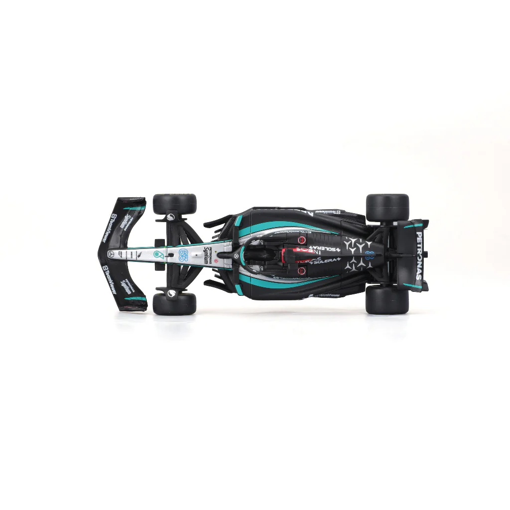 Auto Escala 1:43 Race Mercedes W15 George Russell 2024 - Image 13