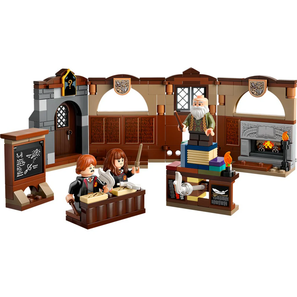 Combo LEGO Harry Potter Clase De Encantamientos + Libro Aventuras En Hogwarts - Image 4