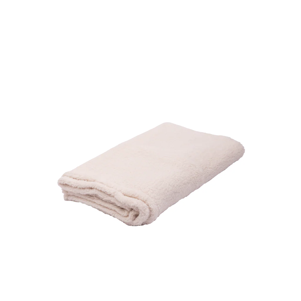 Combo Manta Sherpa Ecru + Pantufla Oliva Llaima - Image 10