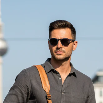 Lentes de sol Rostock color navy - Image 7